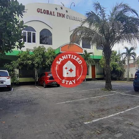 Oyo 1557 Bungas Guest House Medan Exterior photo